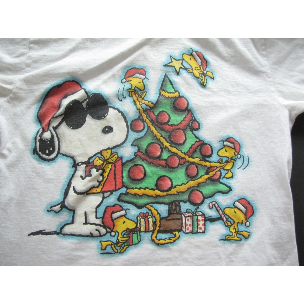 Vtg Changes TShirt White Snoopy Woodstock Xmas Tree Peanuts Single Stitch Large